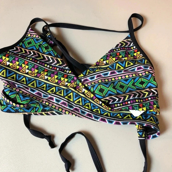 Swimsuit Wrap Top and Bottom XS - Picture 4 of 6